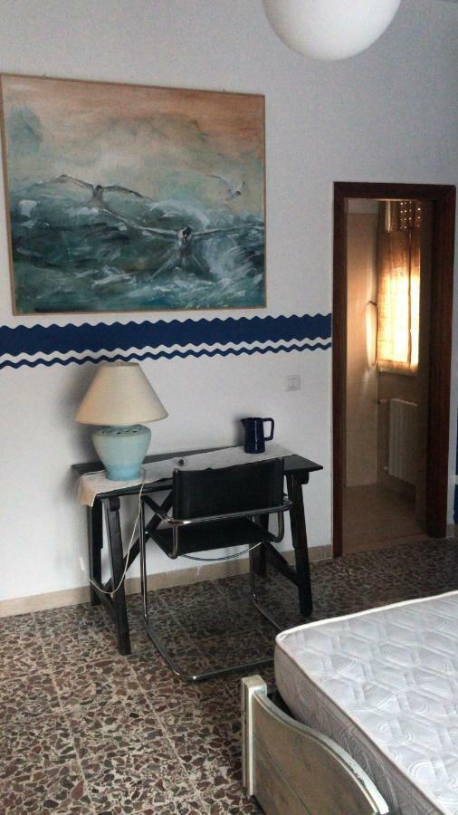 Viale Italia 41: I Migliori Anni Hotel Sassari Exterior foto