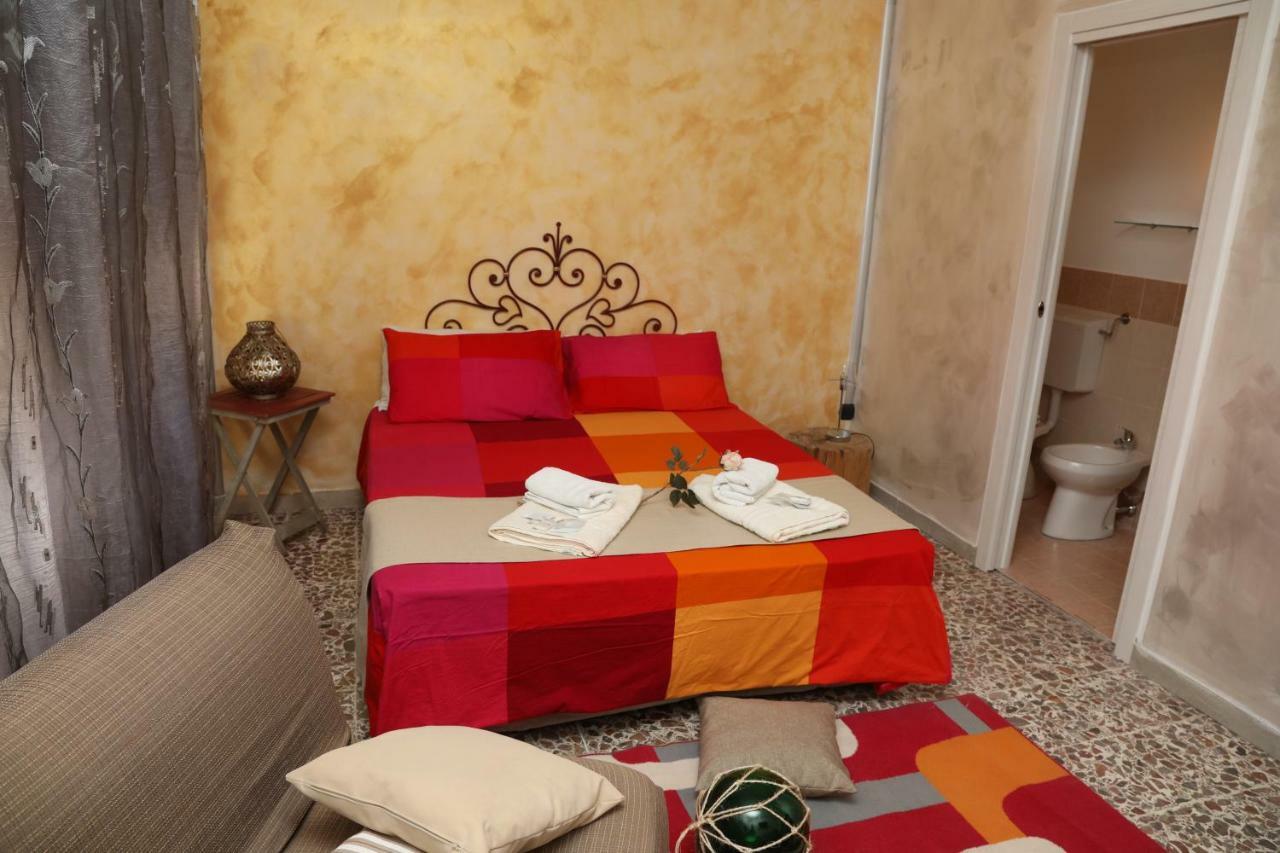 Viale Italia 41: I Migliori Anni Hotel Sassari Exterior foto